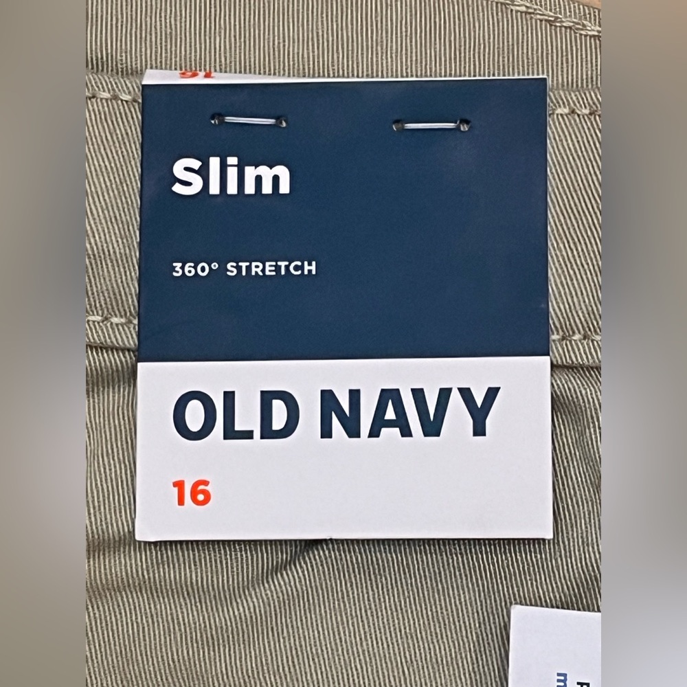NWT Old Navy size 16 360° Stretch Slim Built Jeans. - Picture 3 of 13